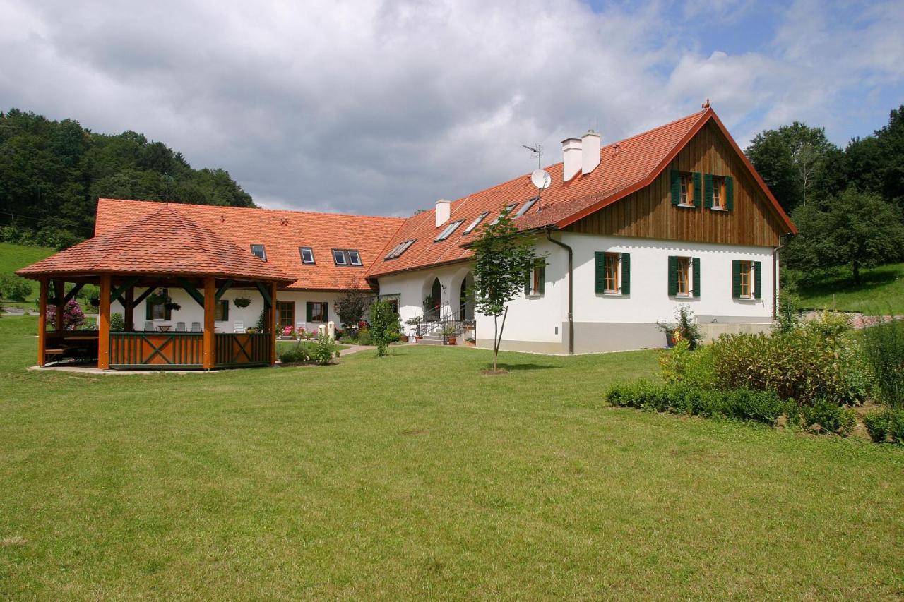 Villa Kürbishof Gartner Fehring Exterior foto